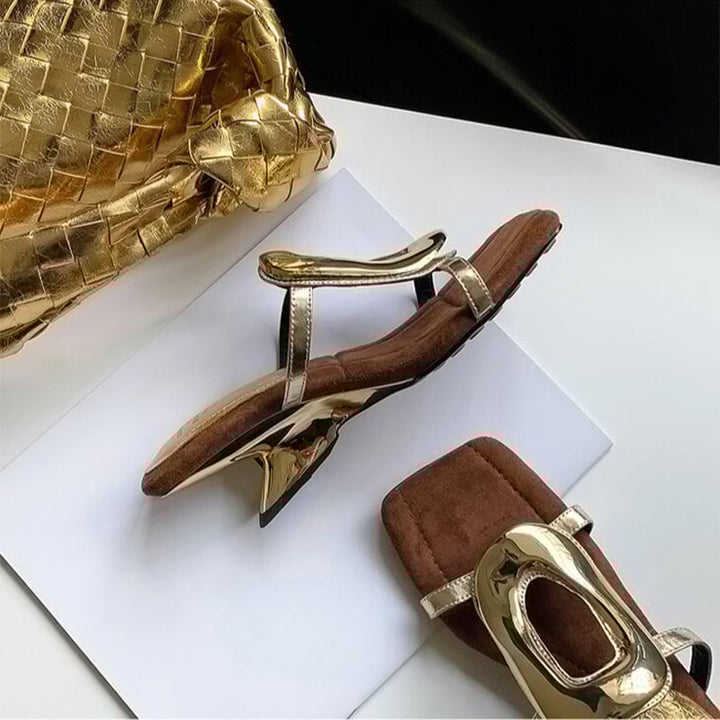 Kiara™| Bold Buckle Wedges