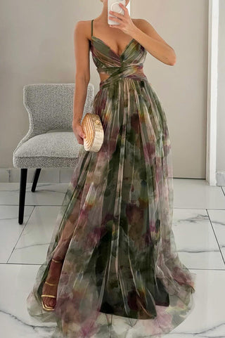 Women's Fitted Bodice V-Neck Maxi Dress