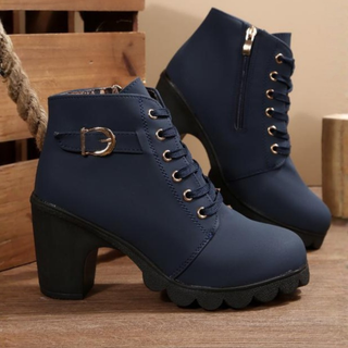 Women's Lace-Up Block Heel Ankle Boots