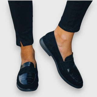 Women's Textured Panel Loafers