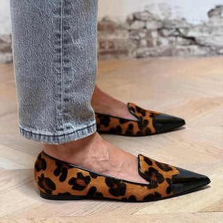 Women's Animal Print Pointed Loafers