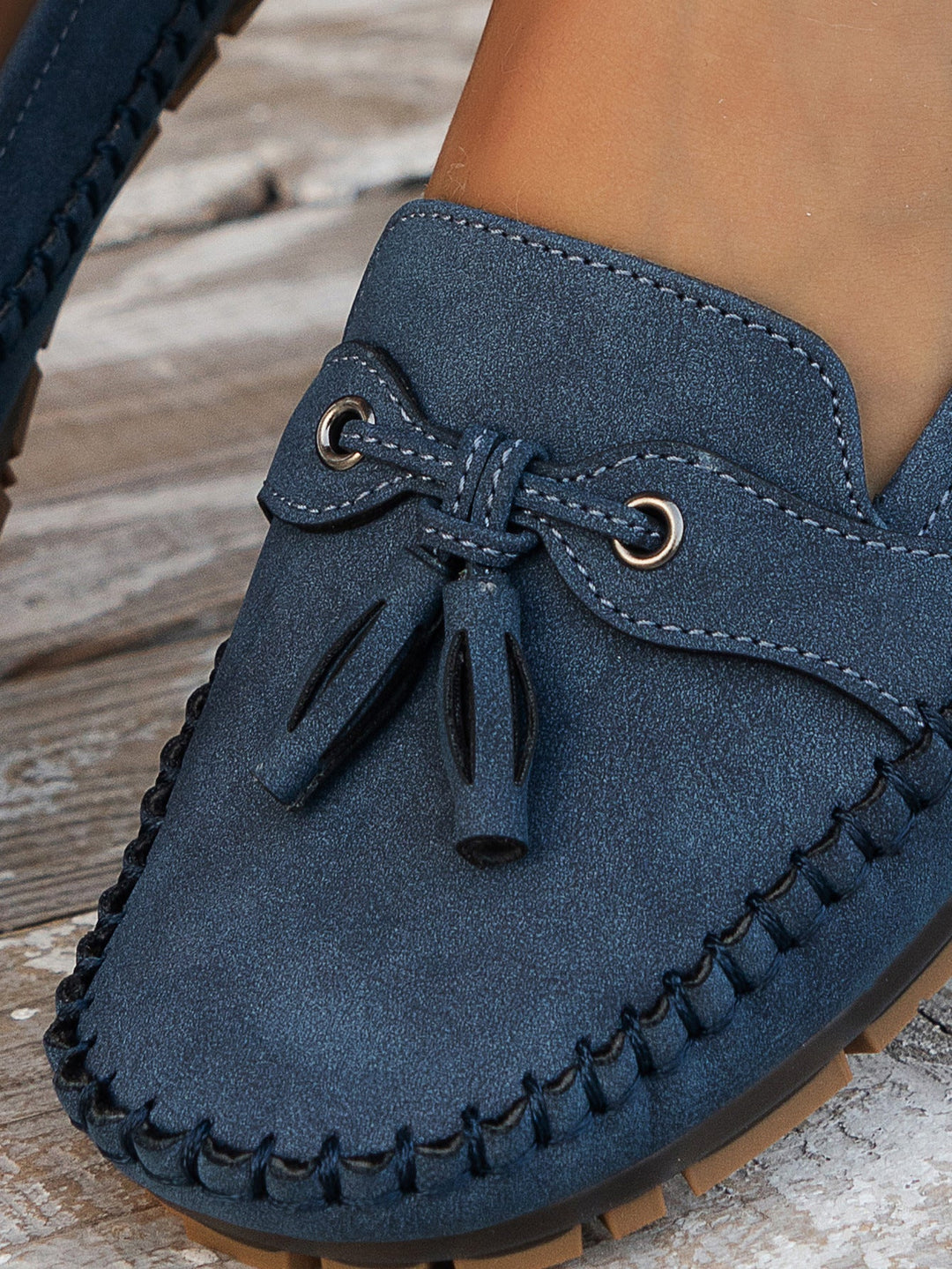 Women's Tassel Closed-Toe Loafers