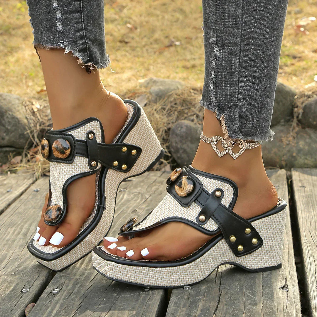 Pyra™| Gloss Slides