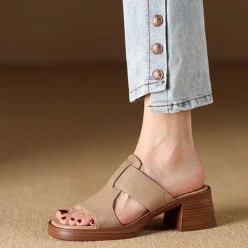 Clarisse™| Tuckle Strap Shoes