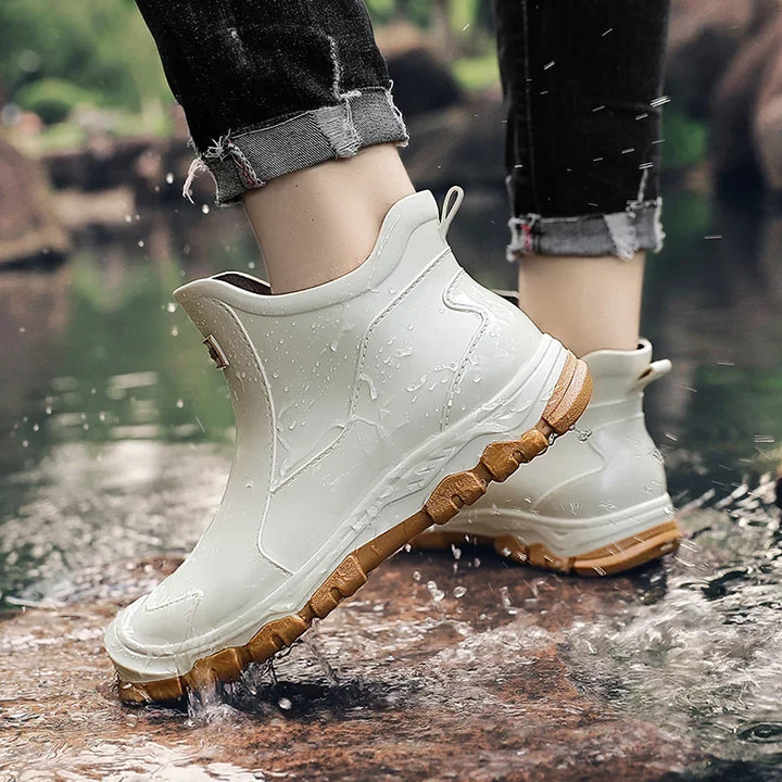 Women's Pull-On Lug Sole Ankle Boots
