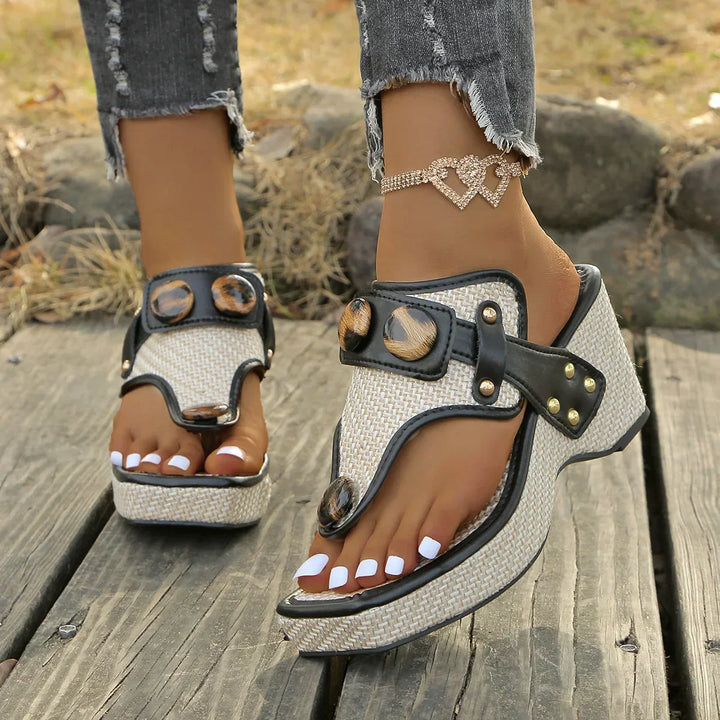 Pyra™| Gloss Slides