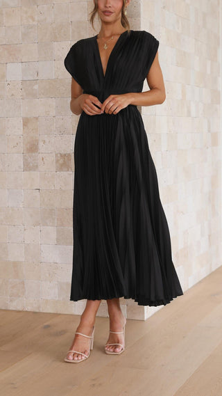 Women's Pleated V-Neck Tie Waist Maxi Dress