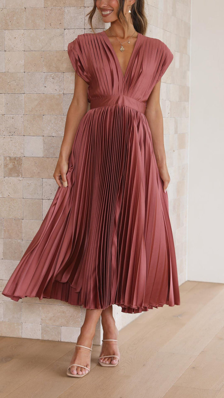 Women's Pleated V-Neck Tie Waist Maxi Dress