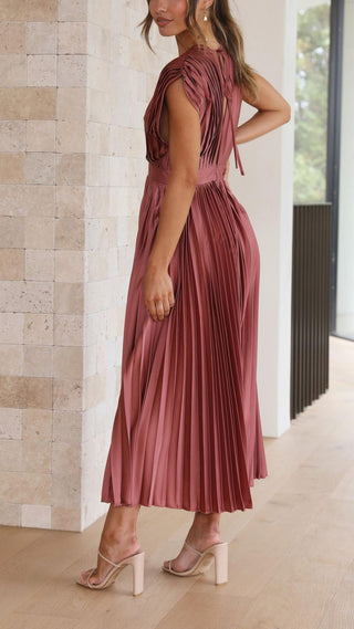 Women's Pleated V-Neck Tie Waist Maxi Dress