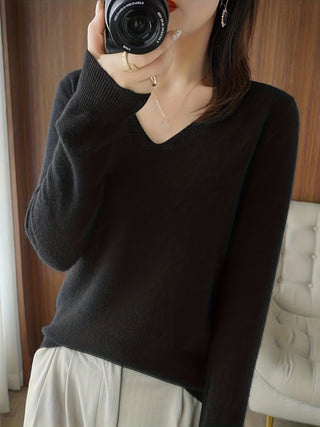 Women's Relaxed V-Neck Long Sleeve Sweater