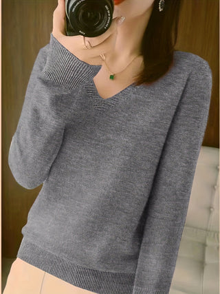 Women's Relaxed V-Neck Long Sleeve Sweater