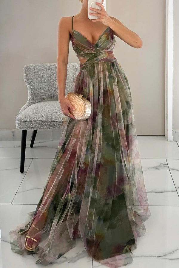 Women's Fitted Bodice V-Neck Maxi Dress