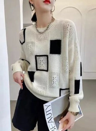 Women's Oversized Checkered Crew Neck Sweater