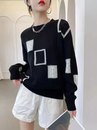 Women's Oversized Checkered Crew Neck Sweater