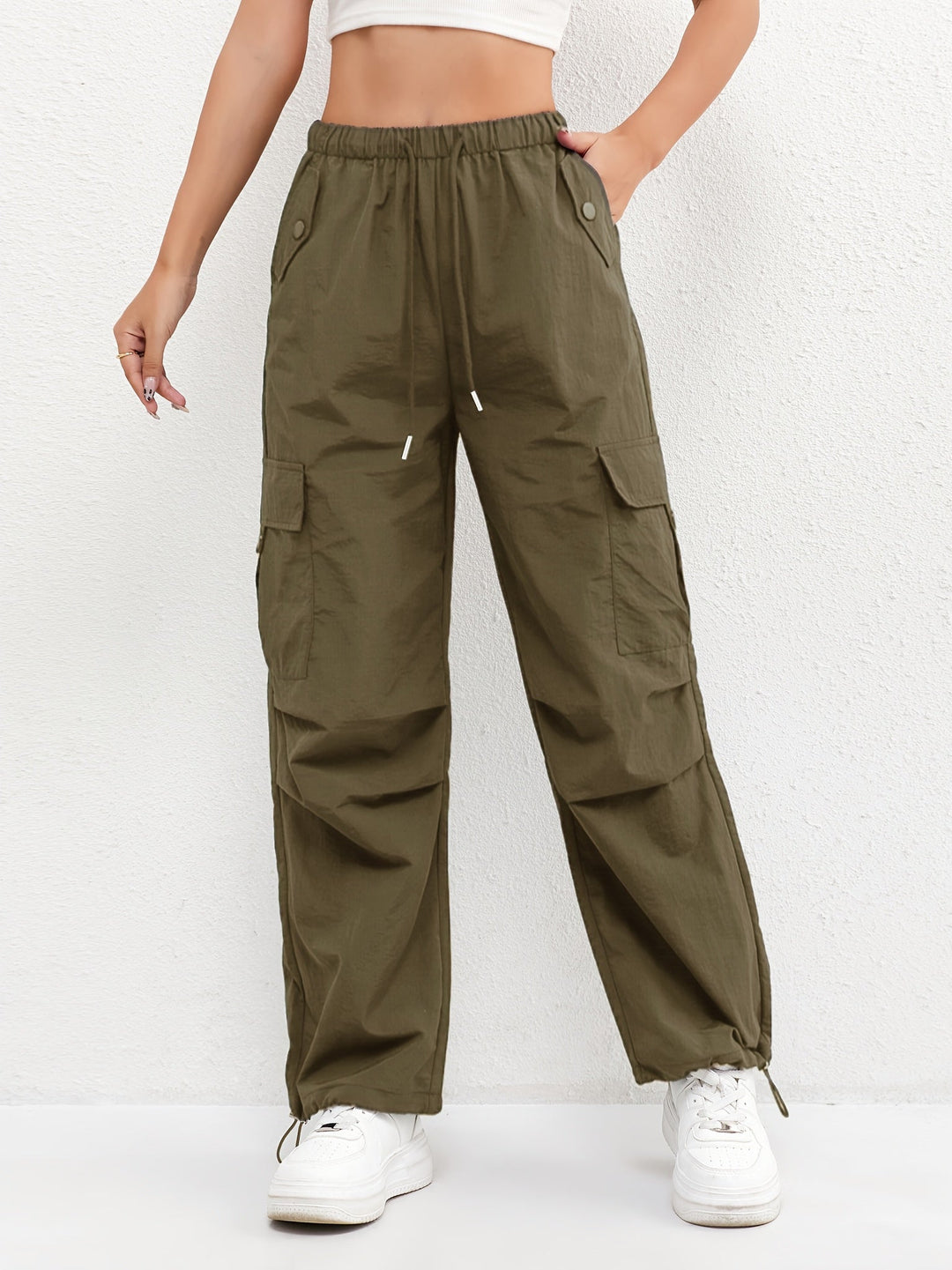 Women's Cargo Pocket Drawstring Pants